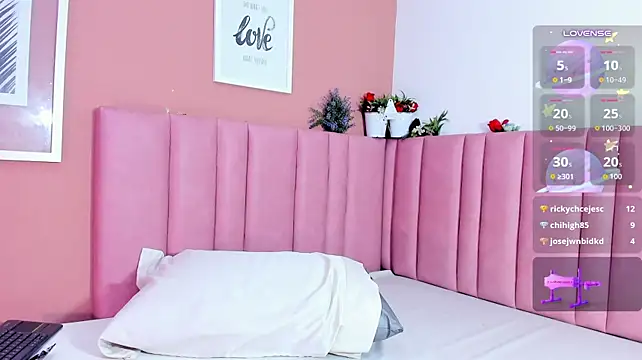 keila08_n Live XXX chat