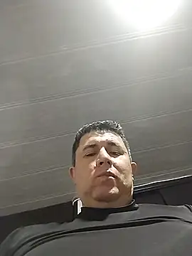 BigCristh79's Live XXX Chat