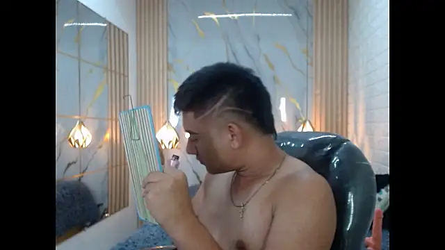 DominantBoy4 Chat XXX live