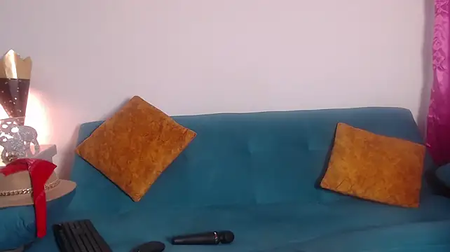Chat +18 de Victoria_Jonness ao vivo