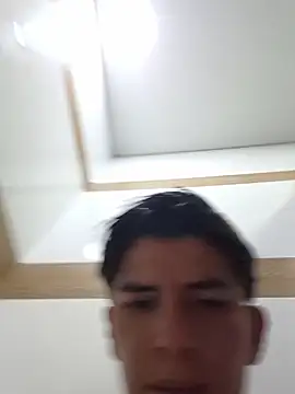 ZaneHoward 现场XXX聊天