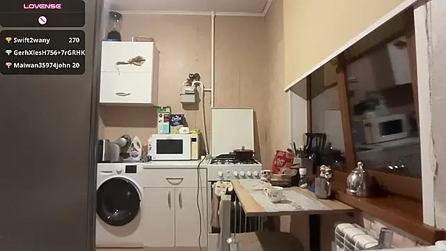 XXX chat uživo modela AngelJeni