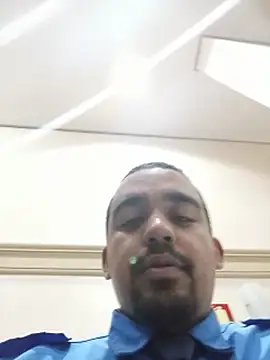 morenogostoso29 Adlı Modelin Canlı XXX Sohbeti