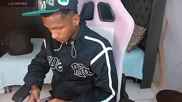 Chat +18 de ManSant ao vivo