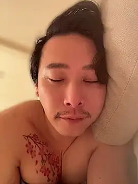 jin-sakura – Naživo XXX chat
