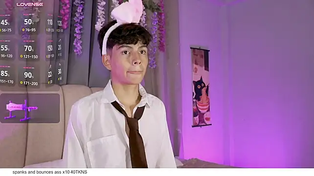 Czat XXX na żywo – miles_star