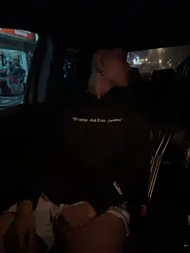 Mathias_vega – Naživo XXX chat