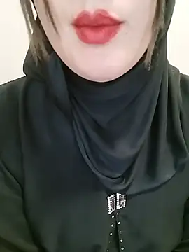 Rawya-34 Adlı Modelin Canlı XXX Sohbeti