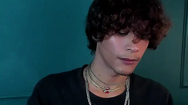 XXX chat uživo modela derek_blake