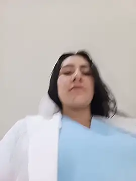 CAROLINE__07 লাইভ XXX চ্যাট
