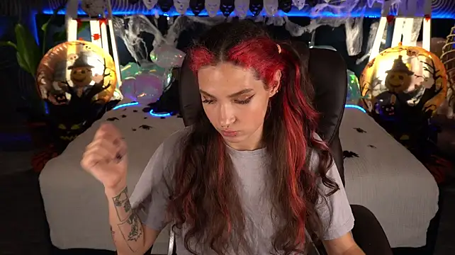 BabyFlowerr's Webcam Show