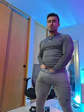 Chris_Clarck's Live XXX Chat