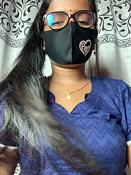 Arpita-20's Live XXX Chat