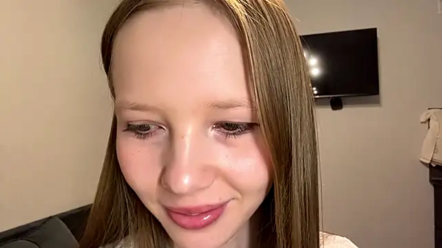 DionnaStrech – Naživo XXX chat