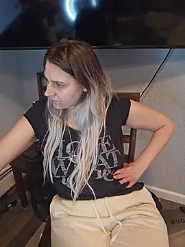 Chat +18 de ScarletsWeb ao vivo