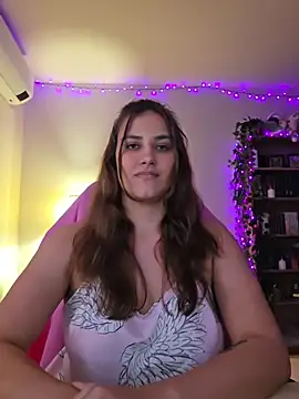 MiaRides19 – Naživo XXX chat
