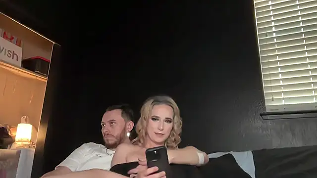 Онлайн чат XXX hungandcloudy