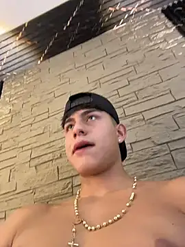 Chat XXX ao vivo de Lander_Cruz