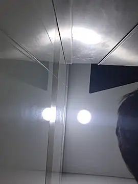 Chat XXX ao vivo de ZaneHoward