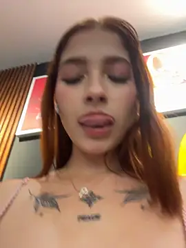 sophie_valencia's Live XXX Chat