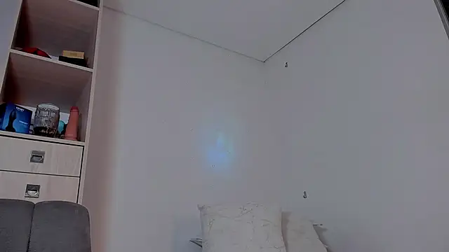 BabyAndy_のライブXXXチャット