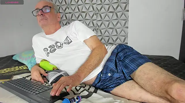 david_holman – Naživo XXX chat