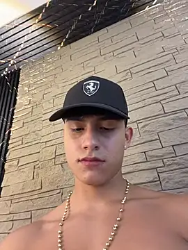 Lander_Cruz XXX чат на живо