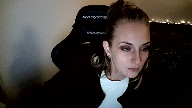 Živý XXX chat GirlScoutCookie