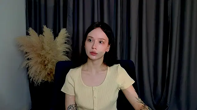 Онлайн чат XXX ivy_west