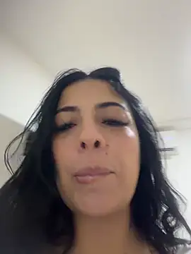 xoxo_sol's Live XXX Chat