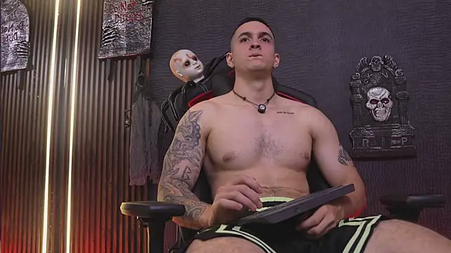 JacksonOlsenn's Live XXX Chat