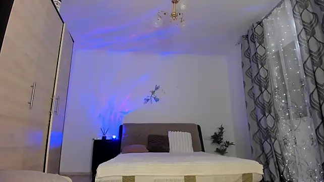 PlayfulDaisy Live XXX-Chat