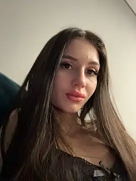 SofiaLaLight's Live XXX Chat
