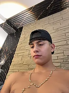 Lander_Cruz – Naživo XXX chat