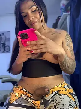 Chat XXX en directo de tinalove7