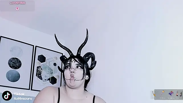 Chat XXX Live hinazuru