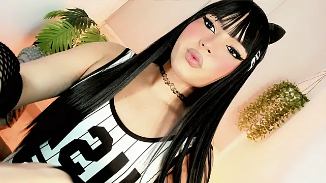 Chat XXX ao vivo de misstreslatin