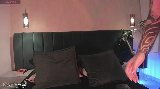 Giselle_royy 现场XXX聊天