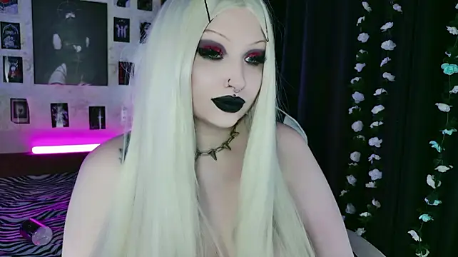 Kitty_goth Live XXX Chat