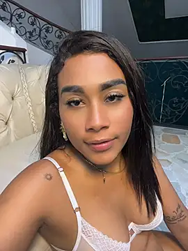 Chatroom XXX en direct de ISIS__DOLL
