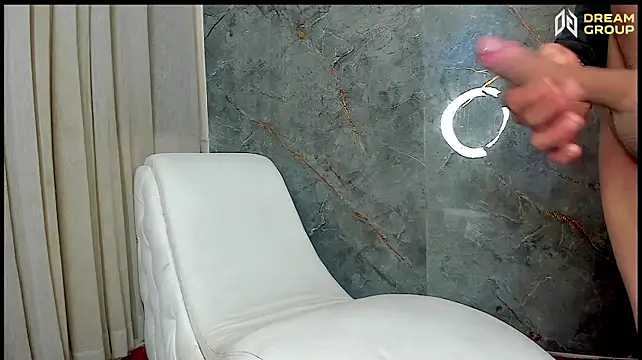 Yourslust_n Live XXX chat