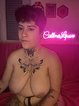 Živý XXX chat callmelouve