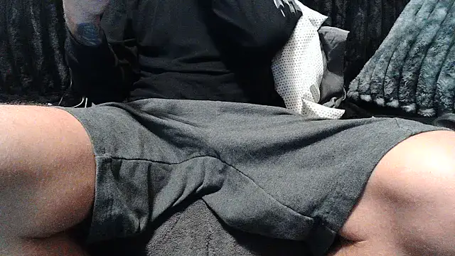 JohnnyKorrupt_ élő XXX-chatje