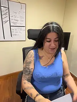 Živý XXX chat MeganCollins