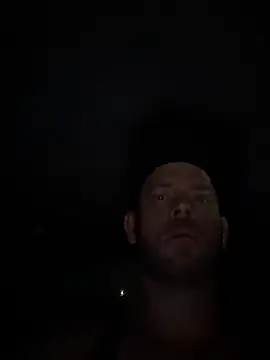 צ'אט XXX בשידור חי של drlongdik91