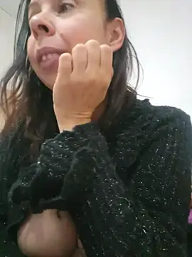 LAURAFOCOSA Chat XXX live