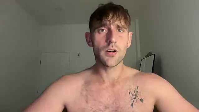 Chat XXX en directo de lukegunn