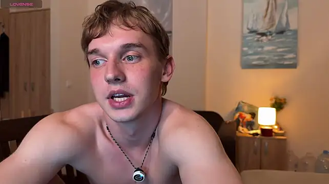 Živý XXX chat Friday_gay_dude