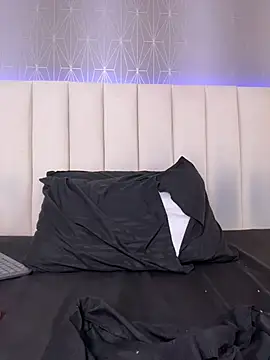 Živý XXX chat Mia-Medina