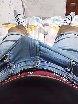 Smaiaz 现场XXX聊天
